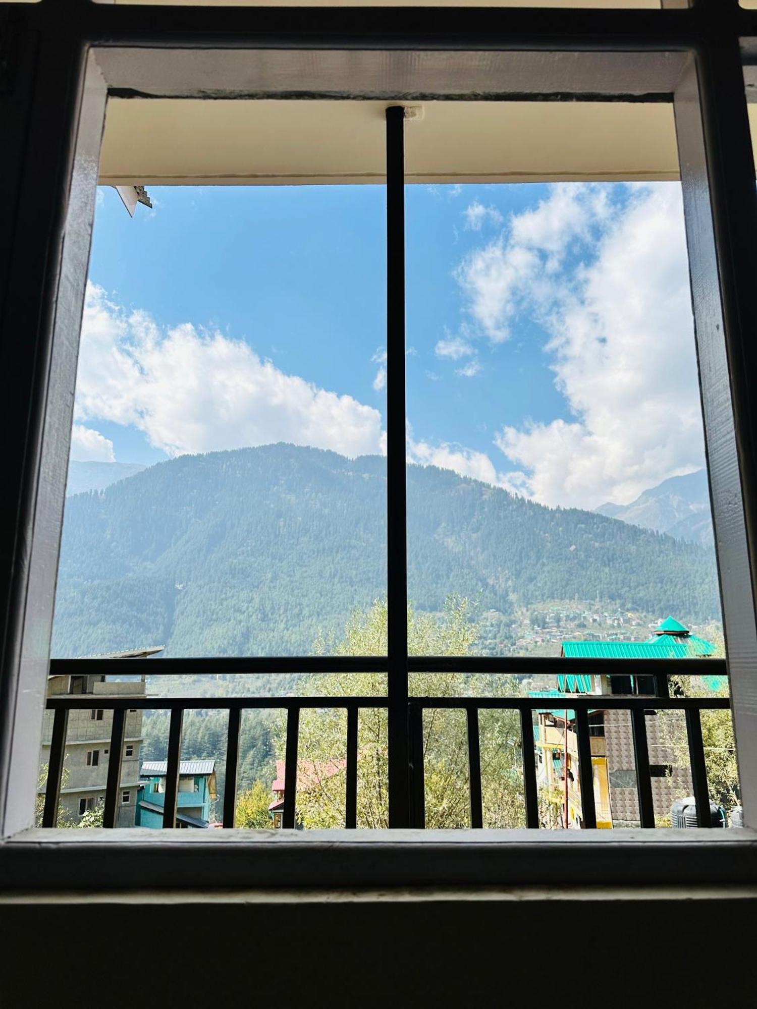 Hostel Old Wandercrew Manāli Zewnętrze zdjęcie